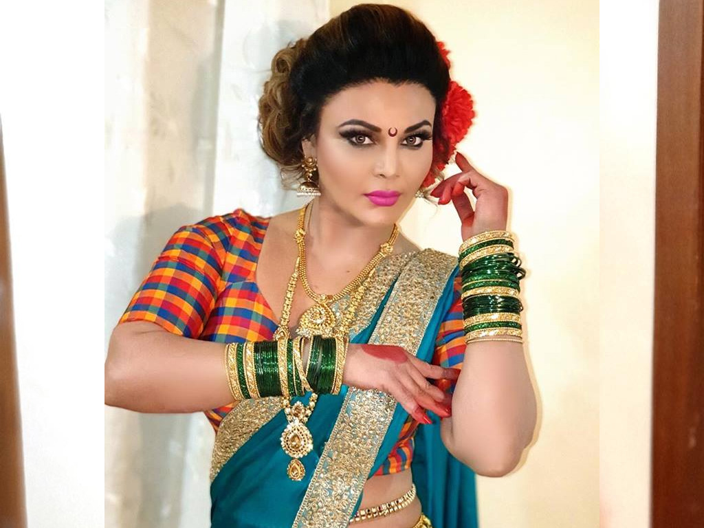 Traditional-wear brand shoot